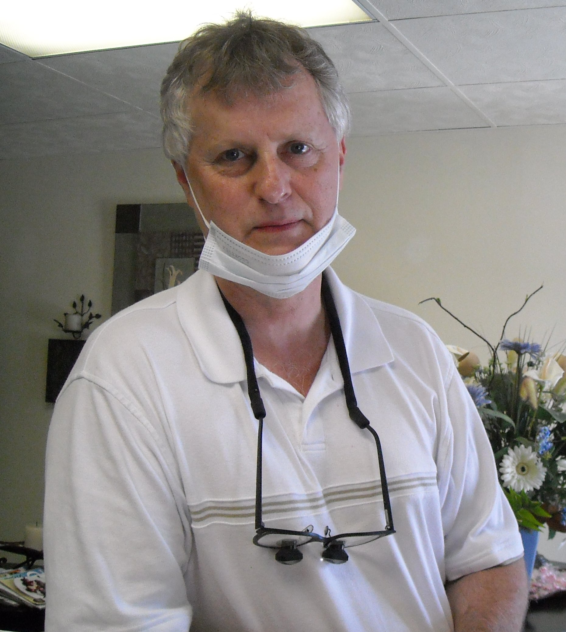 Dr. Ronald Eugene Mendenhall