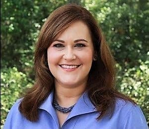 Dr. Carrie Schussel Niemann, DDS