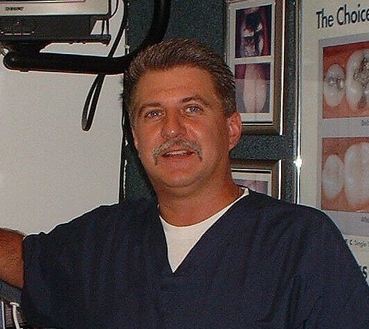 Dr. Robert E Rosswog - Pittsburgh, PA - Dentistry