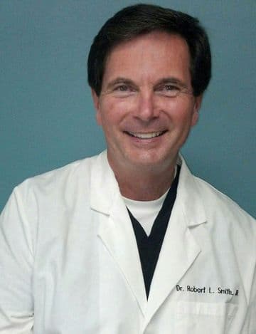 Dr. Robert Lewis Smith