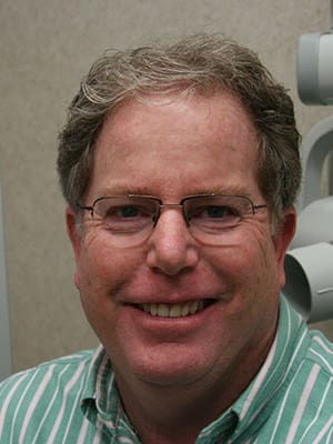 Dr. Milton R Holloway, DDS