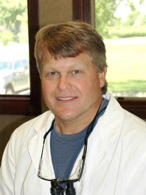 Dr. Tim R Holland, DDS