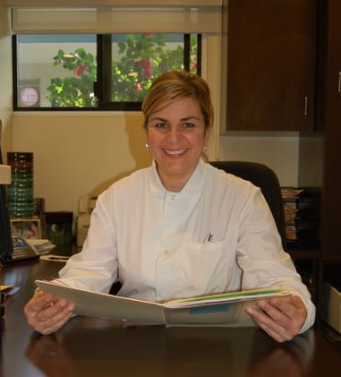 Dr. Roushanak Emam, DDS