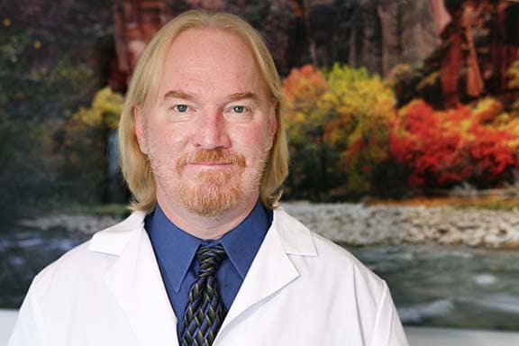 Dr. Robert B Davidson - Elburn, IL - Dentistry