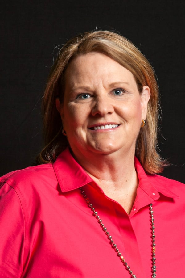 Dr. Lori J Engelmann, DDS - Leawood, KS - Dentistry