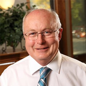 Dr. Bruce D Wintle, DDS