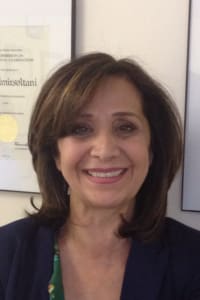 Dr. Shafa Amirsoltani - Elmwood Park, IL - Dentistry