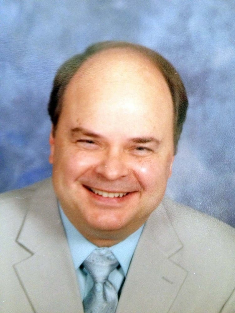 Dr. Robert P Naugle, DDS - Uniontown, OH - Dentistry