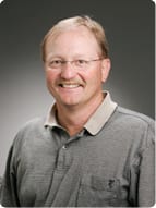 Dr. Monty D Bechtold, DDS