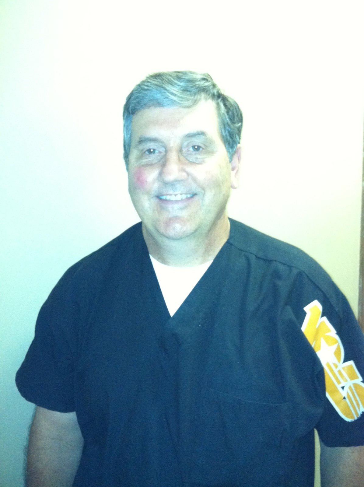 Dr. Matthew R Snyder, DDS