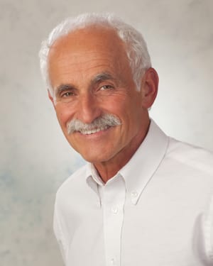 Dr. Robert Edmund Danz, DDS