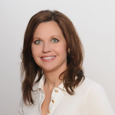 Dr. Kari Elizabeth Bell, DDS - Solon, IA - Dentistry