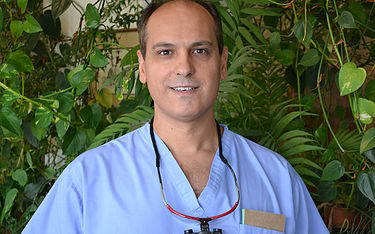 Dr. Bill D Marinakis, DDS
