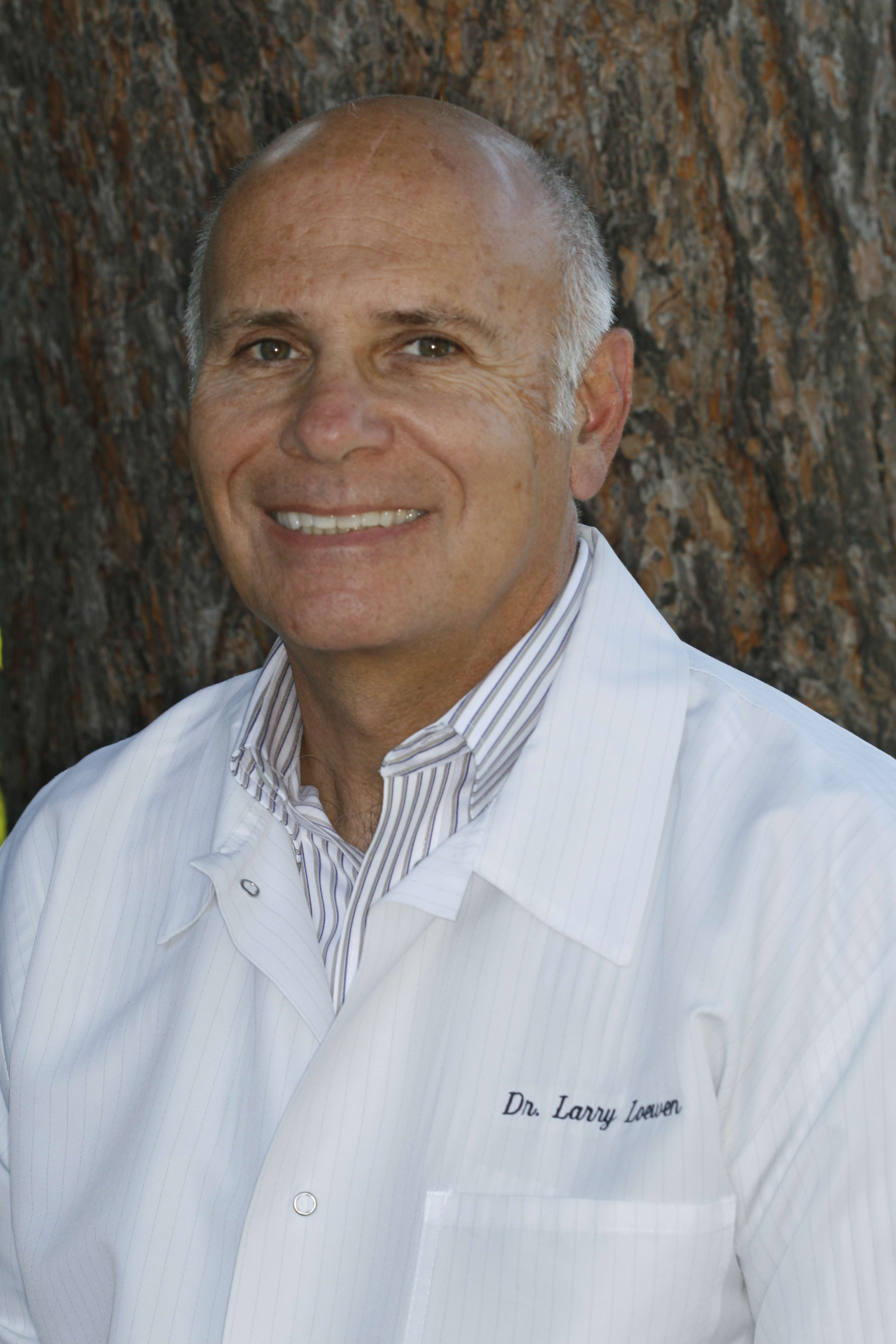 Dr. Larry J Loewen, DDS - Livonia, MI - Dentistry