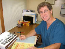 Dr. Steven Wayne Smunt - St. Charles, IL - Dentistry