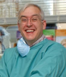 Dr. Robert L D Orander, DDS