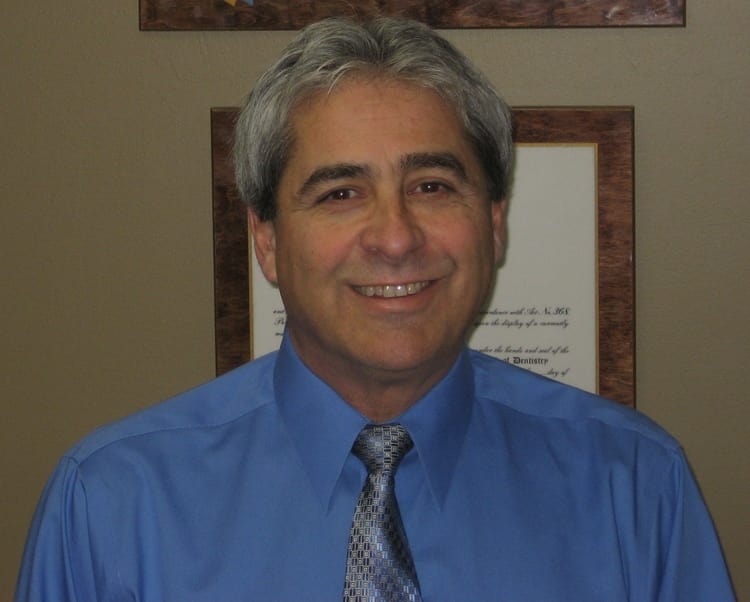 Dr. Leslie Neil Taub - Novi, MI - Dentistry