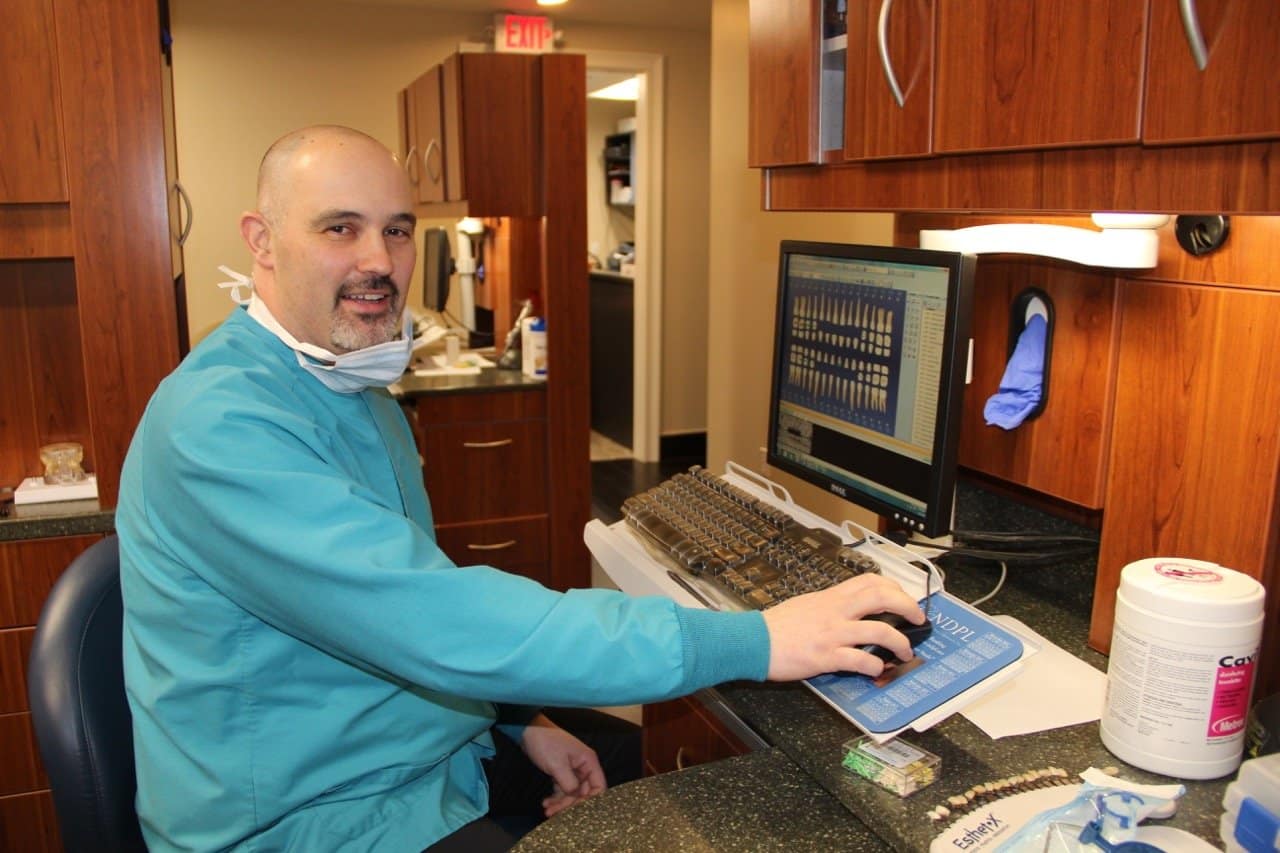 Dr. Paulo Jorge Darosa - Cumberland, RI - Dentistry