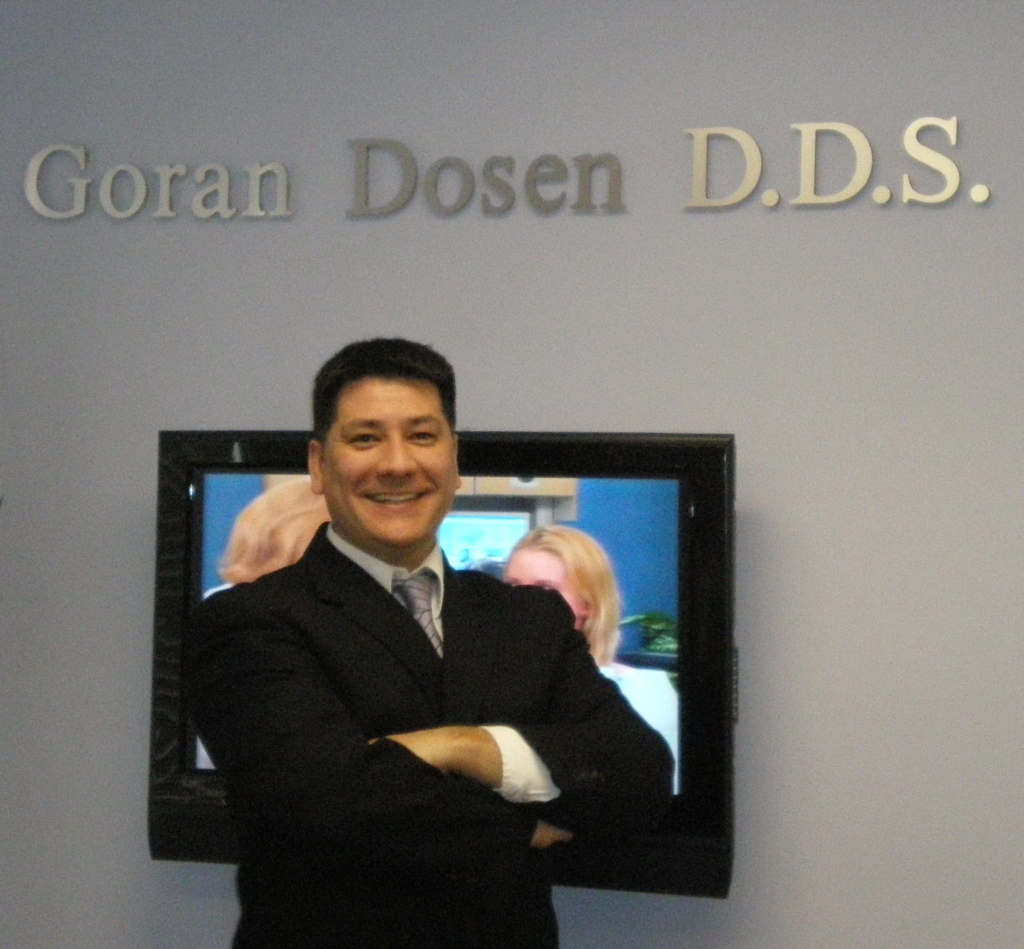 Dr. Goran Dosen