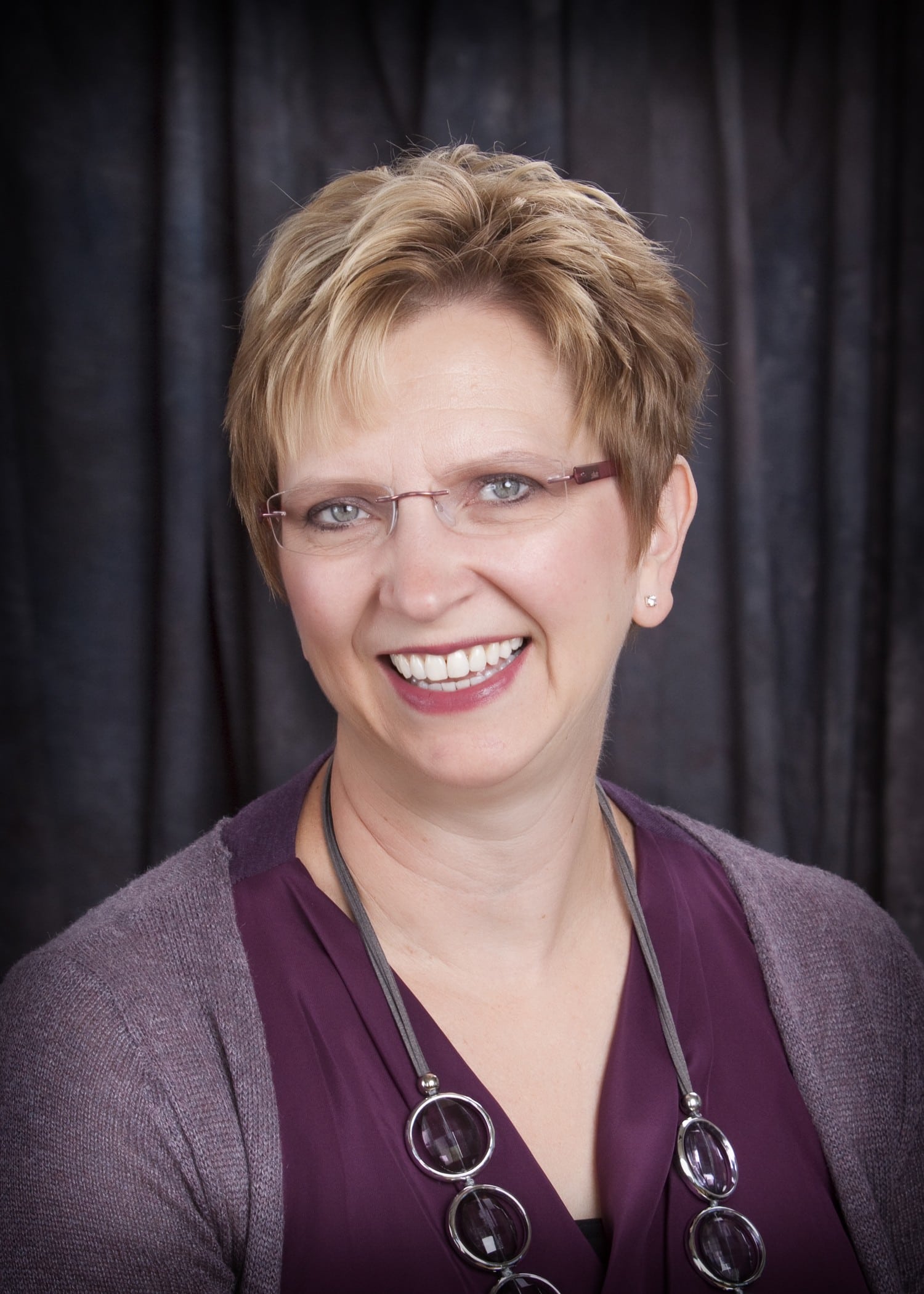 Dr. Mary A Shipp - Chisago City, MN - Dentistry
