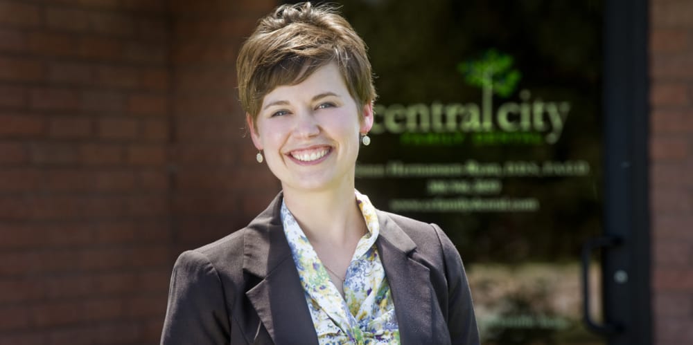 Dr. Kristen Rae Hermansen-Ryan, DDS
