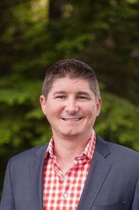 Dr. Daniel P Travelle, DDS
