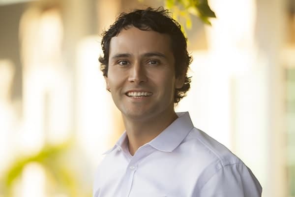 Dr. Jorge Eduardo Larrondo - Hemet, CA - Dentistry