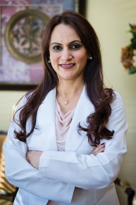 Dr. Pushpinder Kaur - CHARLOTTE, NC - Dentistry