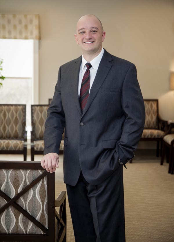 Dr. Thomas D Carroll