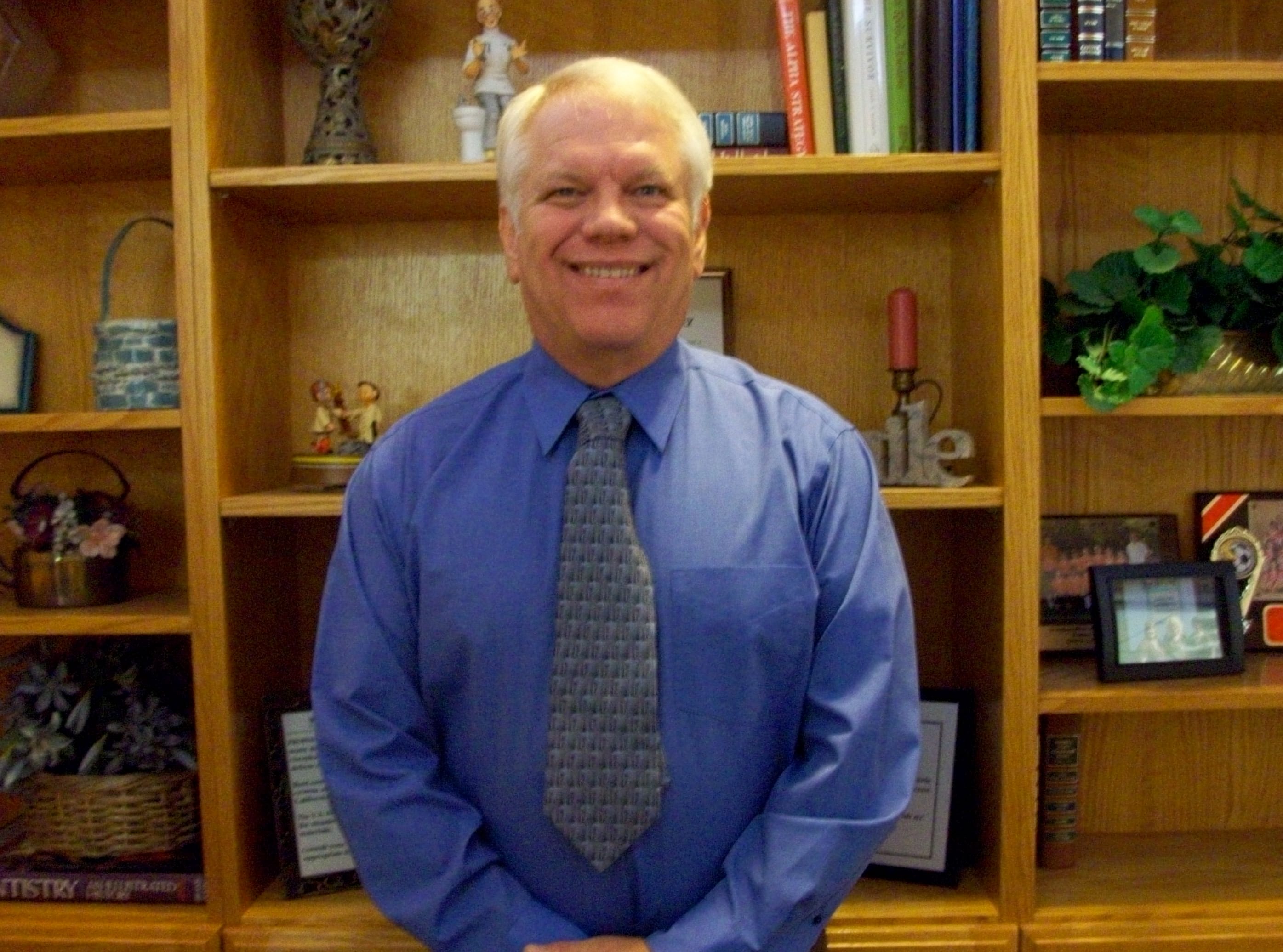 Dr. Michael Thomas Crum, DDS - Ripon, CA - Dentistry