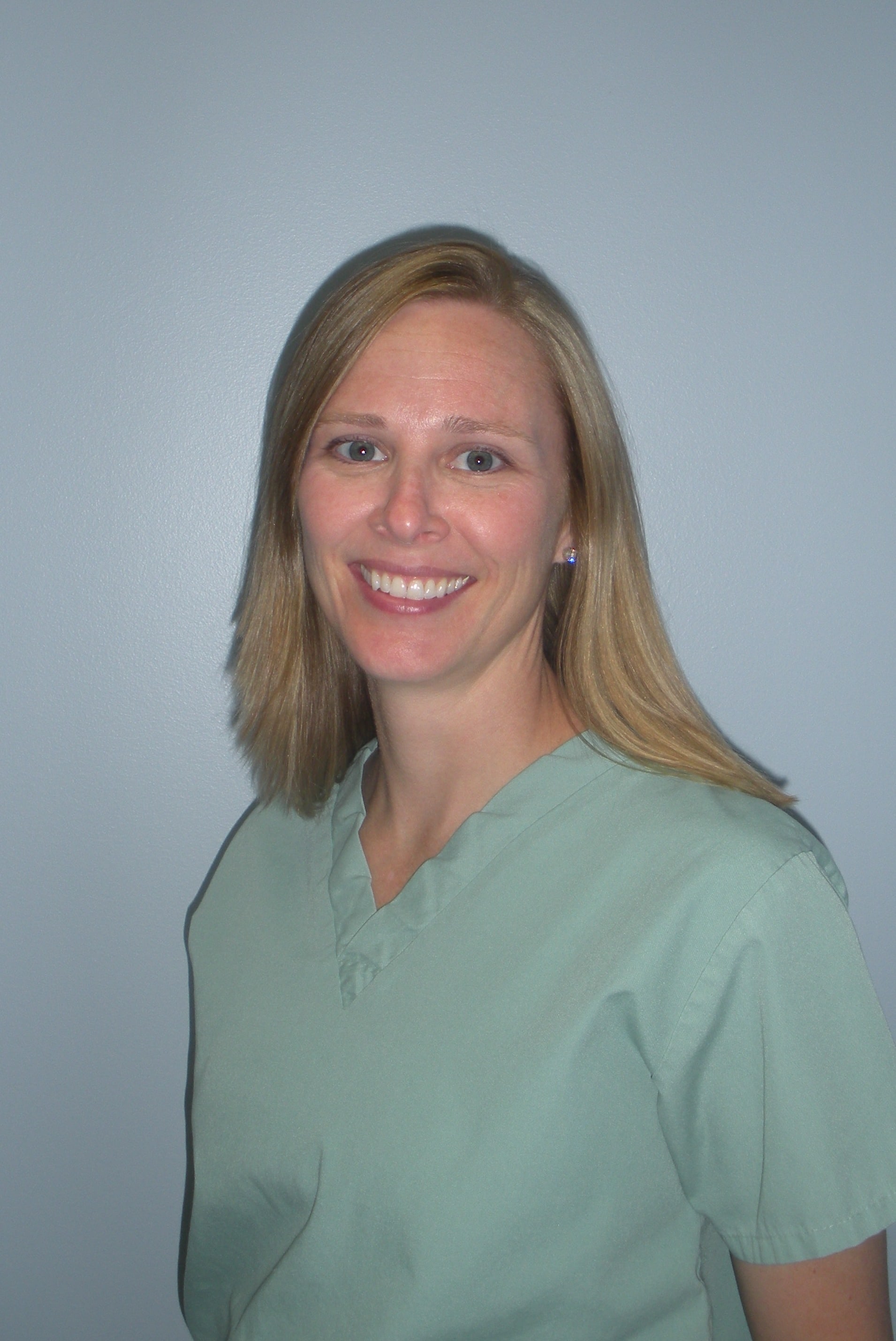 Dr. Tera Lynne Depaoli - Gibsonia, PA - Dentistry