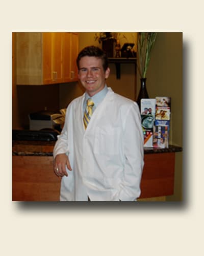 Dr. Caleb J Gardner - Kansas City, MO - Dentistry
