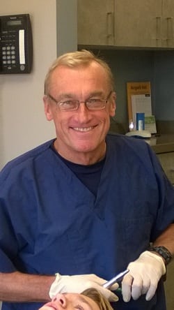 Dr. Kirk T Bennewitz, DDS