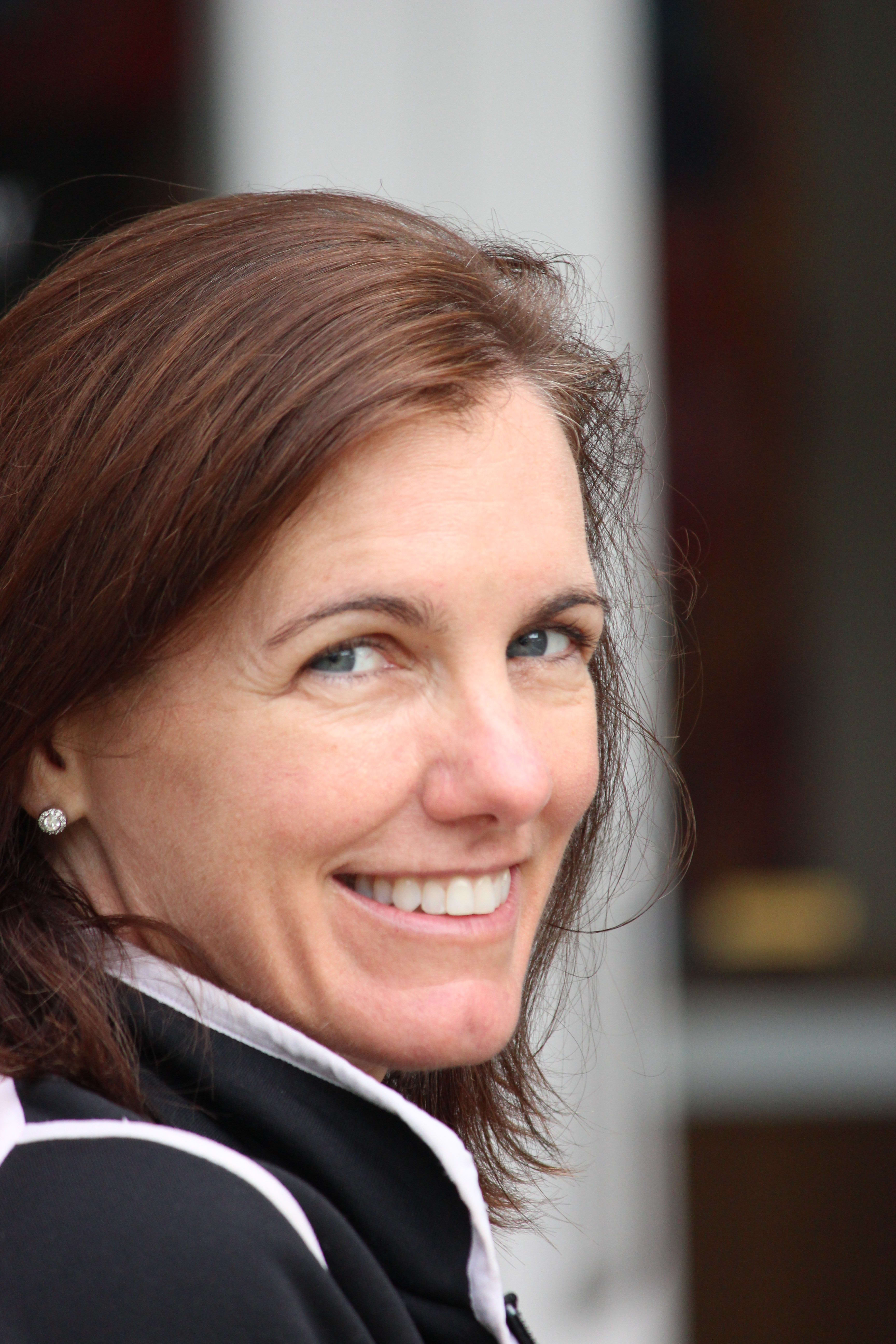 Dr. Dianne D Applegate, DDS - Portland, OR - Dentistry