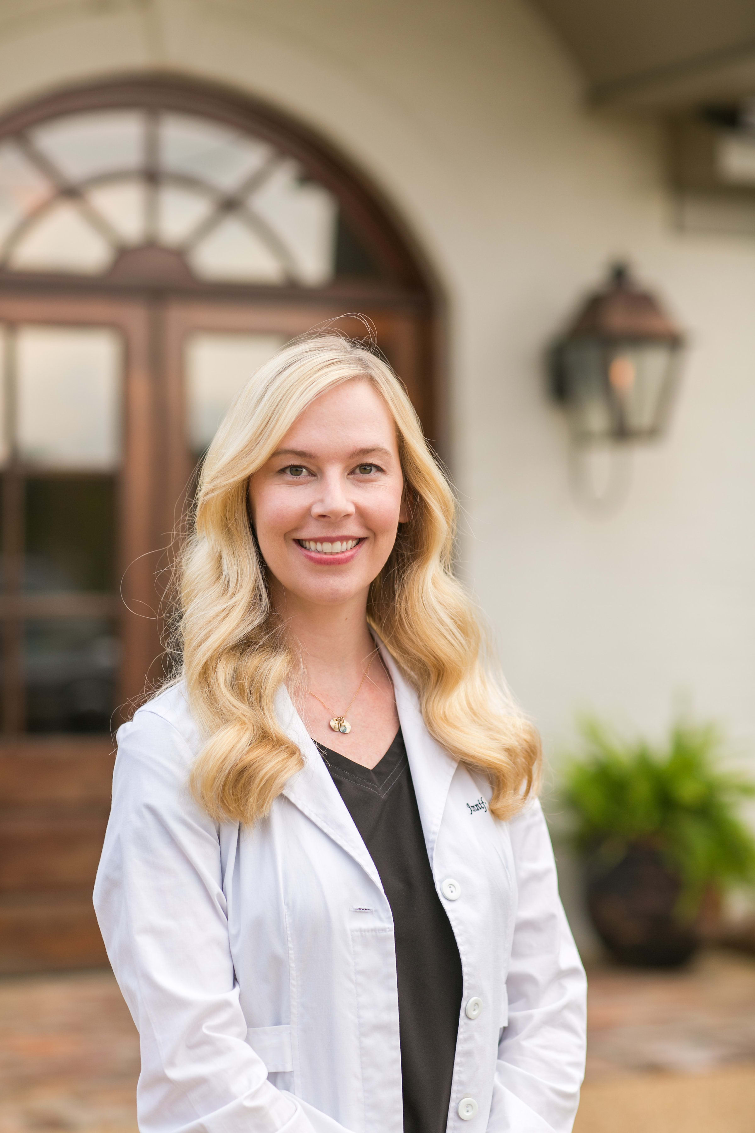 Dr. Jennifer King Laxson, DDS - MADISON, MS - Dentistry