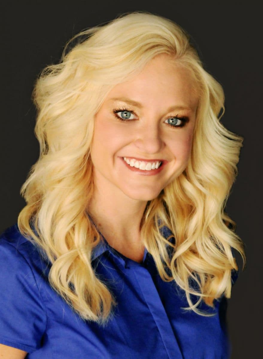 Dr Jessica M Minton