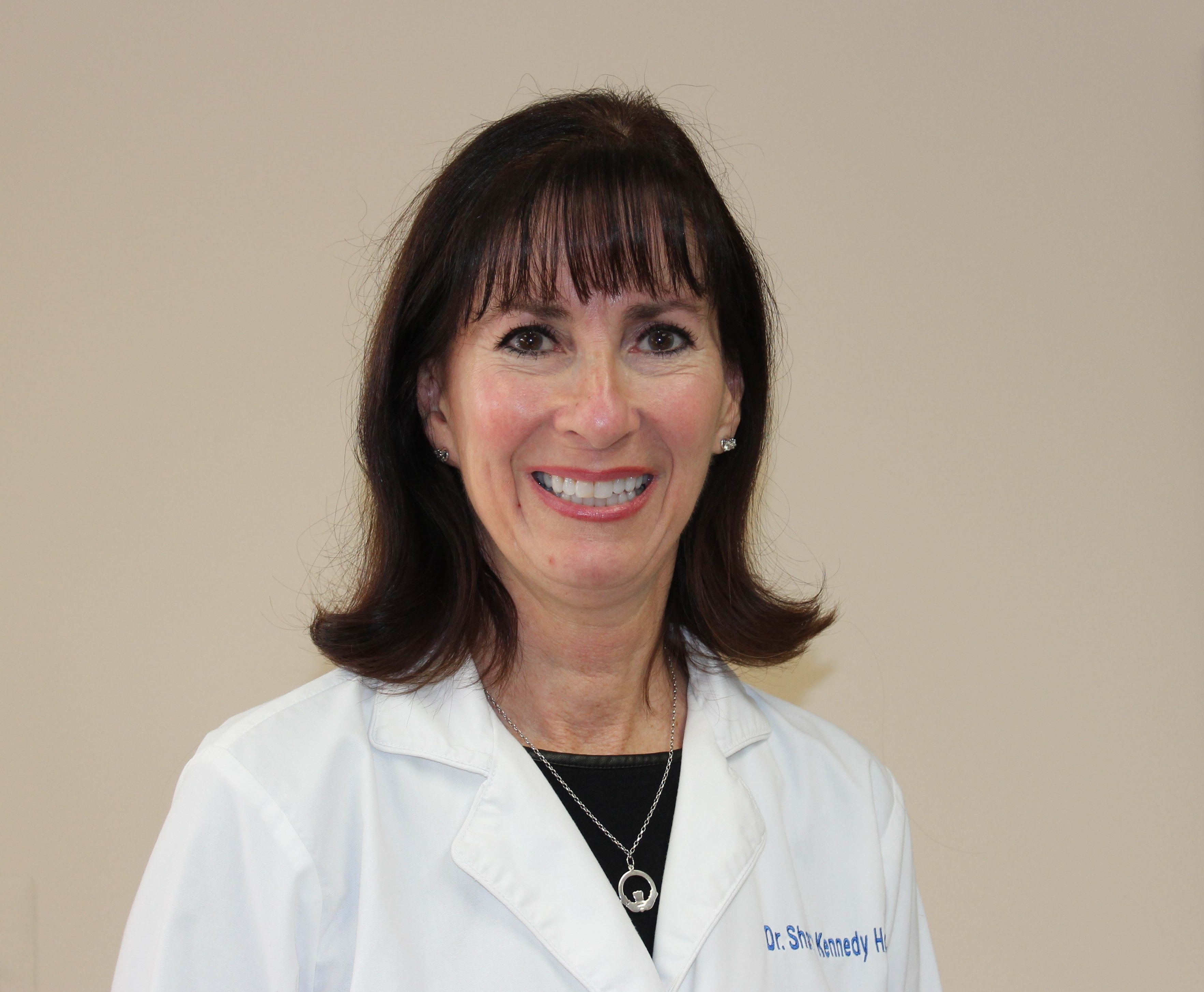 Dr. Sharon Kennedy Hosea - Clawson, MI - Dentistry