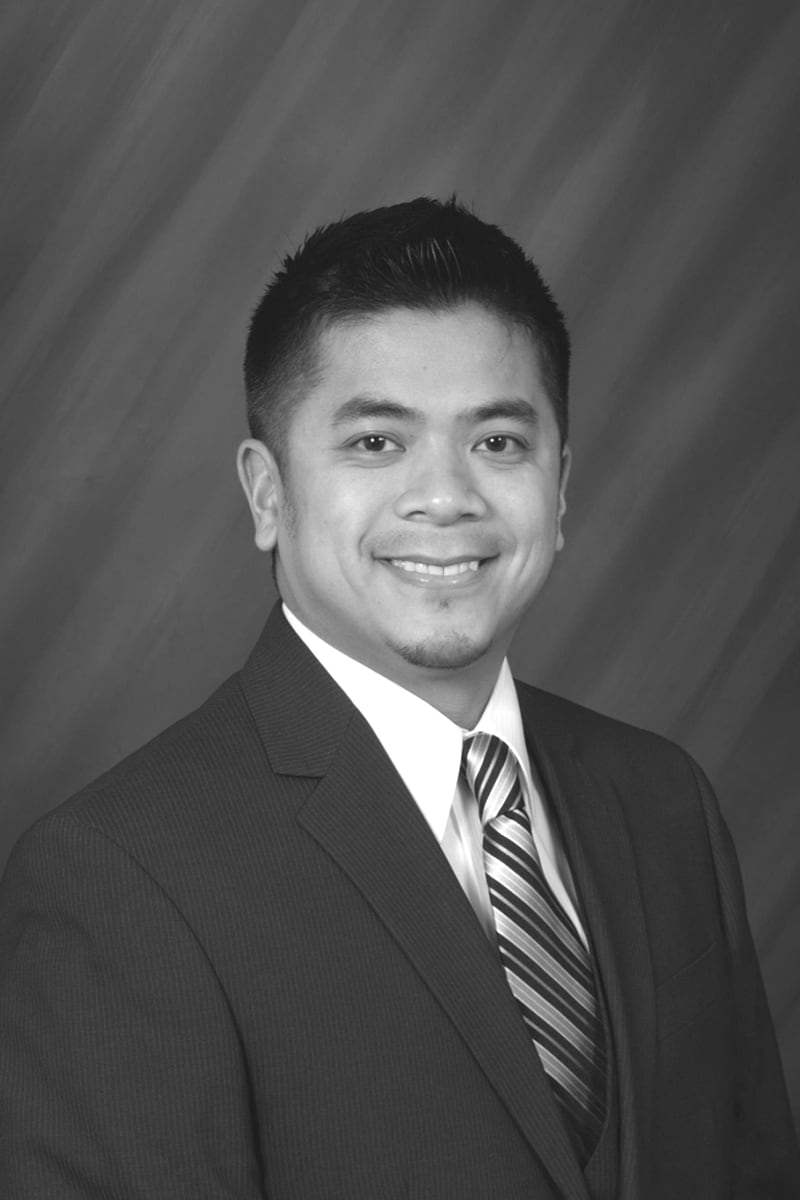 Dr. Donnie Rivera, DDS - Milwaukee, WI - Dentistry
