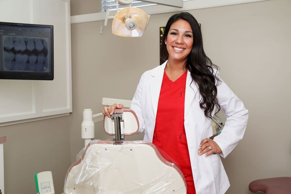 Dr. Clarissa Esparza - Corpus Christi, TX - Dentistry