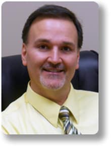 Dr. Tyrone Smith - Kendallville, IN - Dentistry