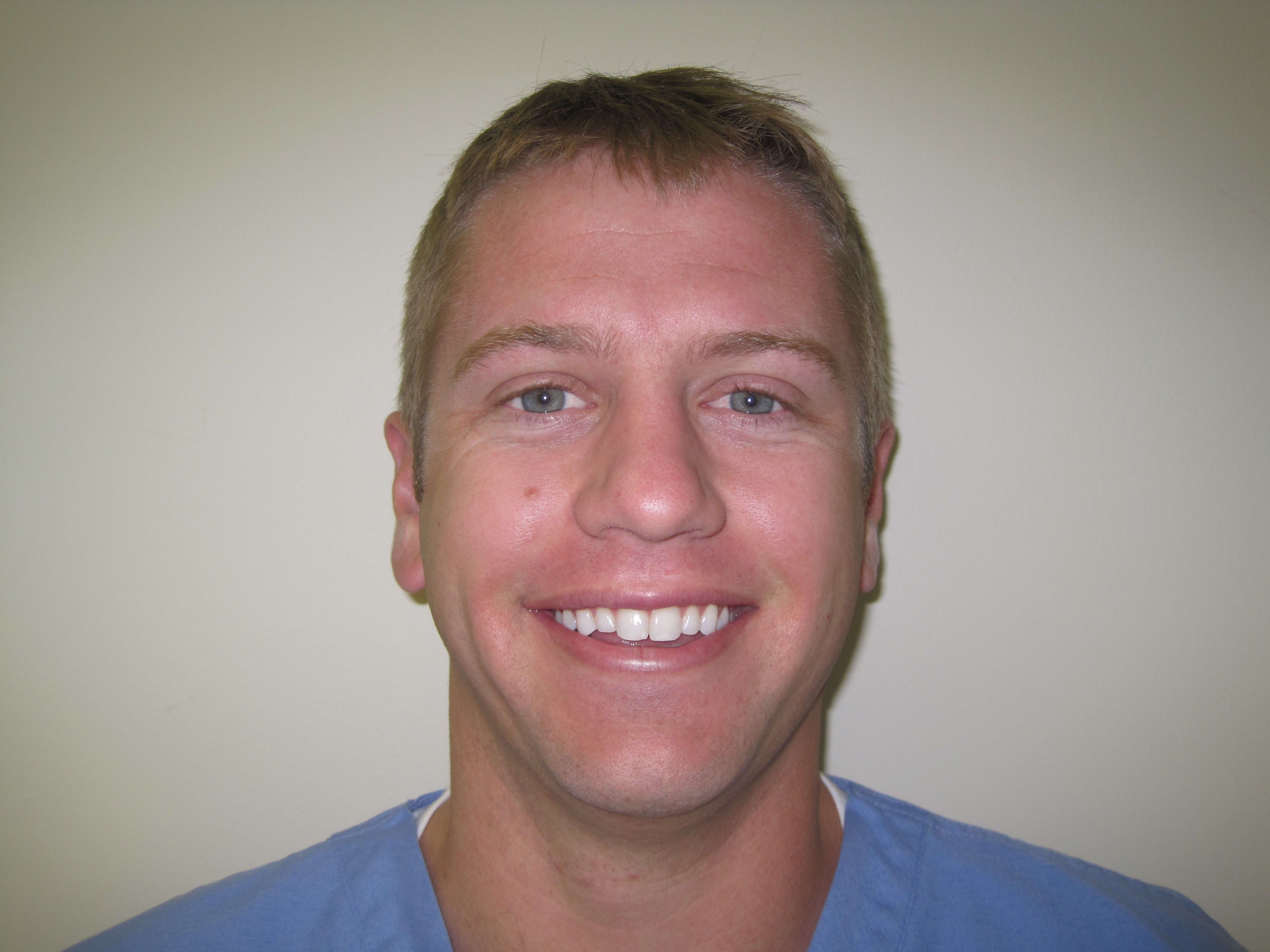 Dr. Thomas Jones, DDS