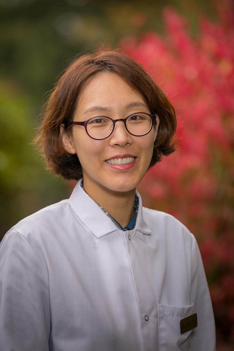 Dr. Mun A Shin - Everett, WA - Dentistry