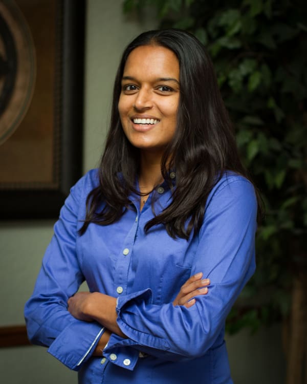 Dr. Shahnaaz Nistar, DDS