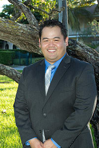 Dr. Kevin Hung Van, DDS