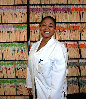 Dr. Cohloe-Shai R Shelton, DDS - Baltimore, MD - Dentistry