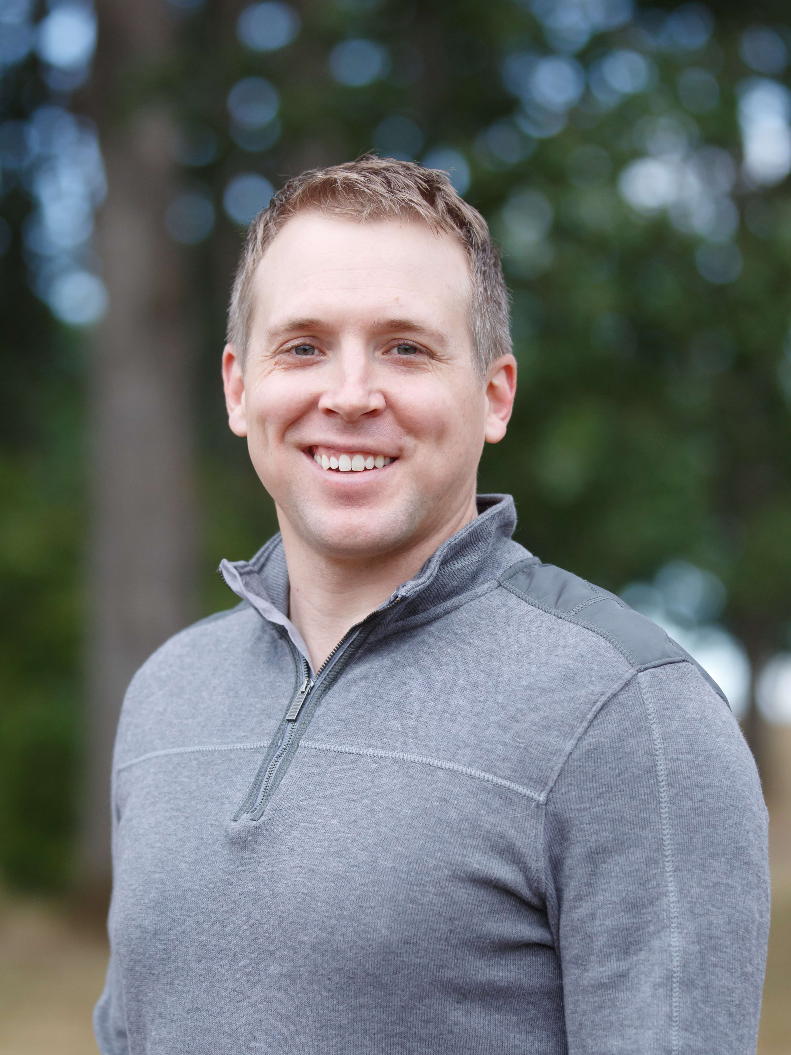 Dr. Bradley R Hagedorn