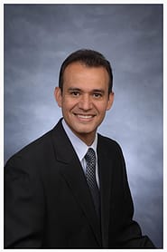 Dr. Jhon Oneill Giraldo, DDS