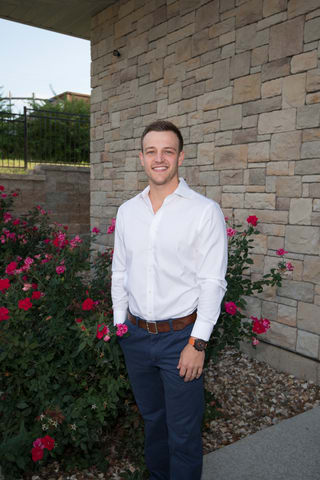 Dr. Jaden D Bailey, DDS - Kansas City, KS - Dentistry