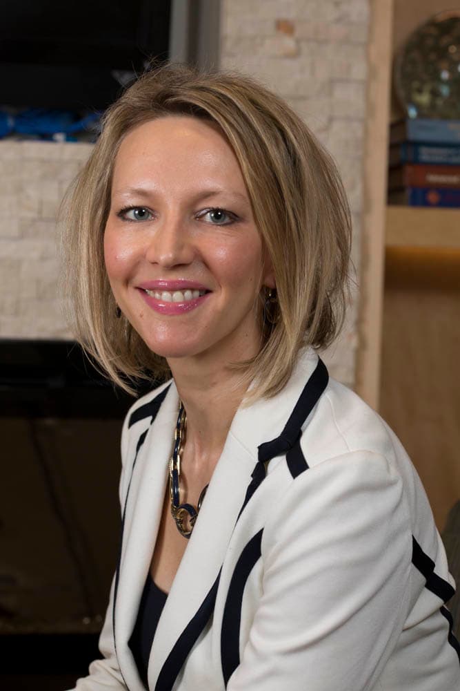 Dr. Elizabeth Nikolaeva Manchester - Lacey, WA - Dentistry
