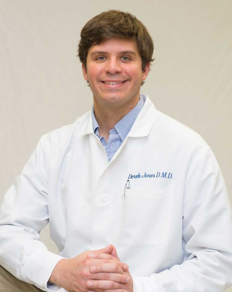 Dr. Derek Wayne Jones - Sanford, ME - Dentistry